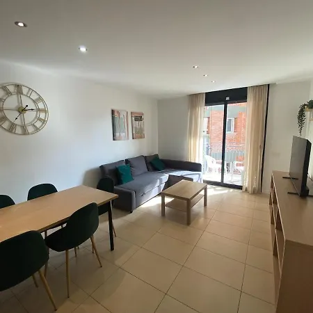 Apartament Koyo - Modern With Parking And Swimming Pool For 6p *